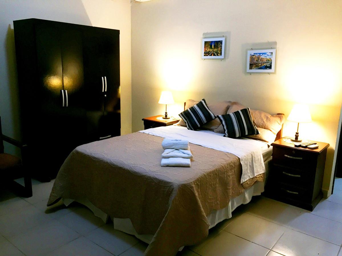 Los Jazmines Hotel Resort Warnes Exterior photo